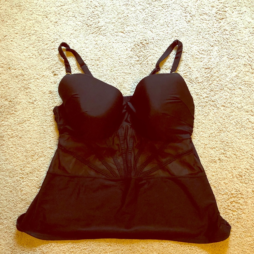 Bathing suit top w/ built in bra
